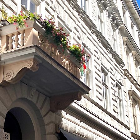 Paulay Design Apartment Budapest Eksteriør billede